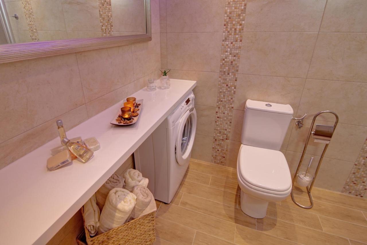 Apartma Simply The *
