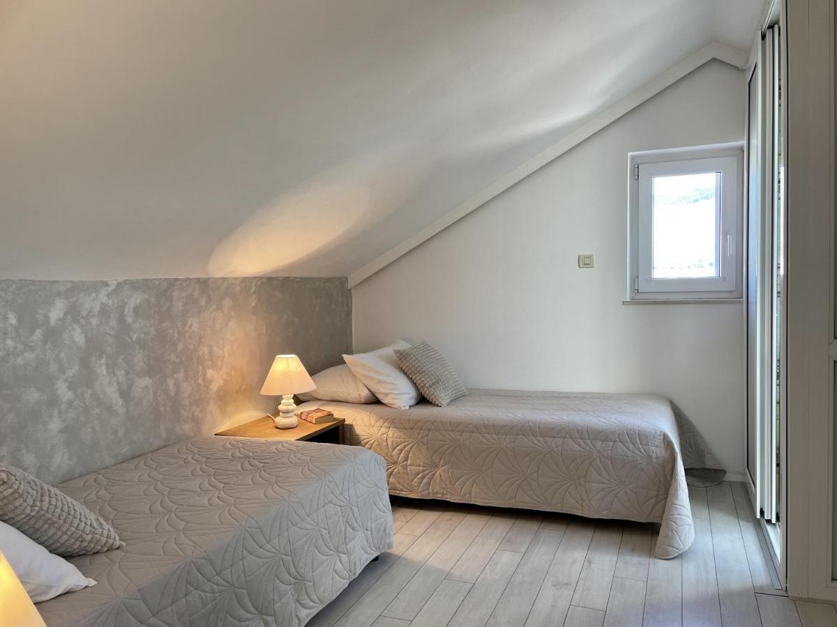 Apartma Simply The